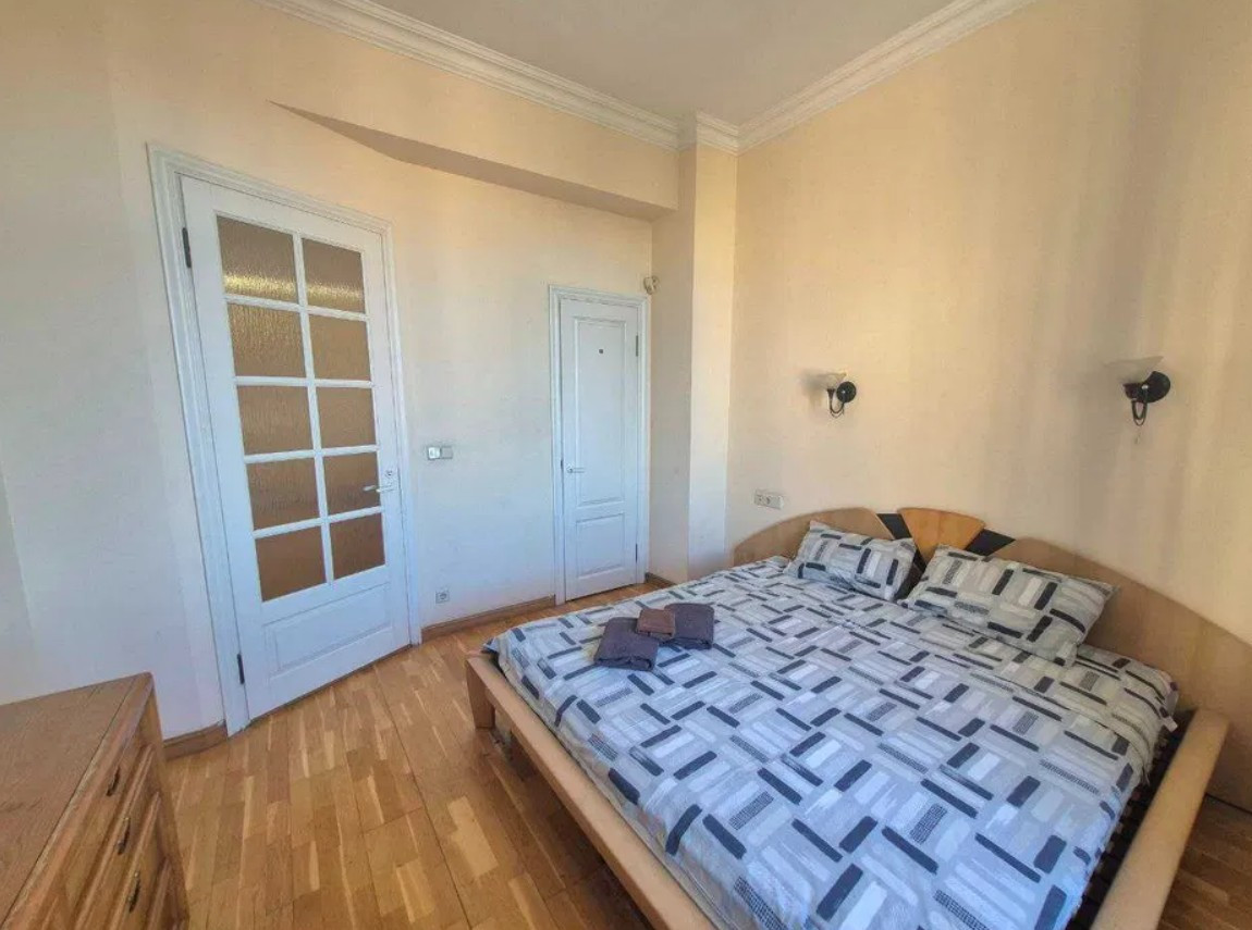 Аренда 3к квартиры в Киеве,  Крещатик ул., 27 9