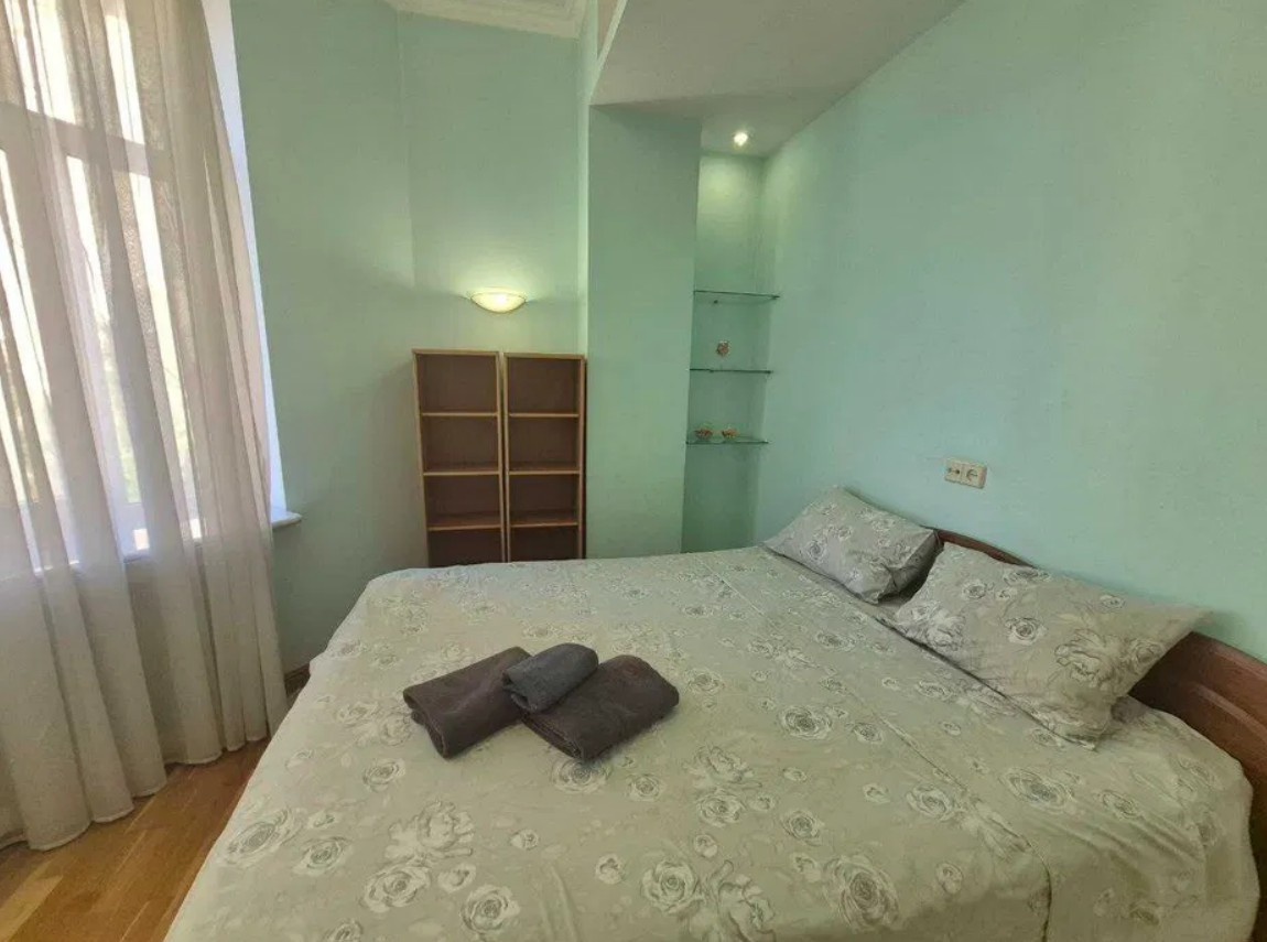 Аренда 3к квартиры в Киеве,  Крещатик ул., 27 12