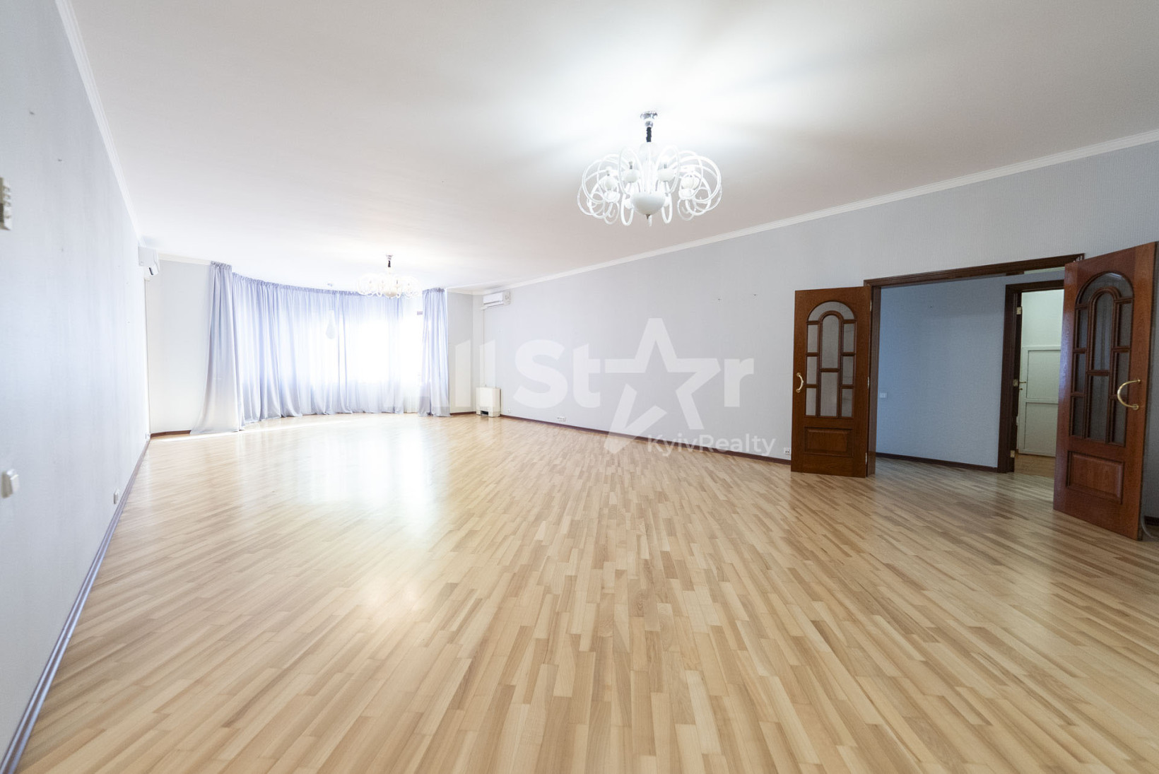 Аренда 4к квартиры в Киеве,  Кропивницкого ул., 10 7