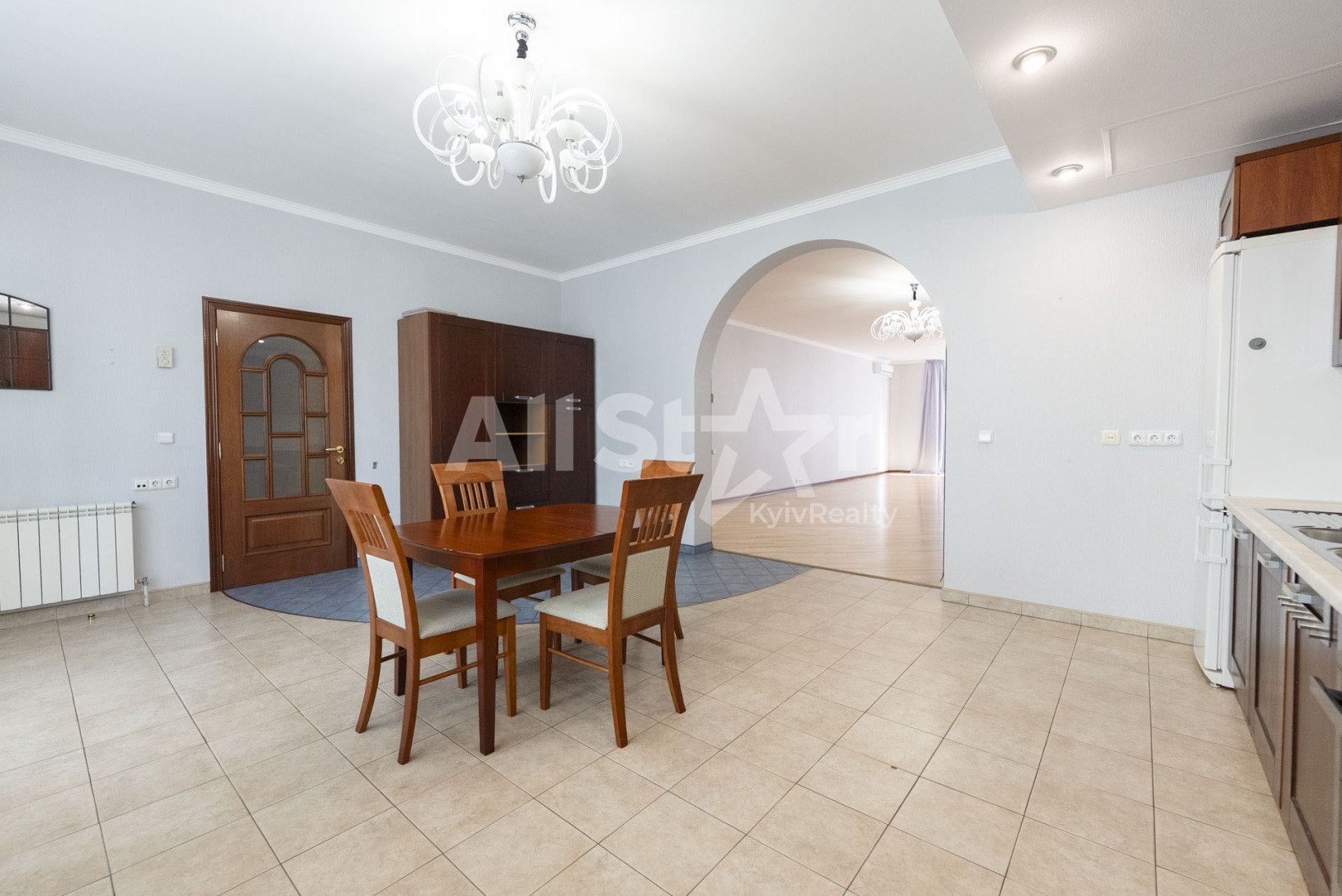 Аренда 4к квартиры в Киеве,  Кропивницкого ул., 10 10