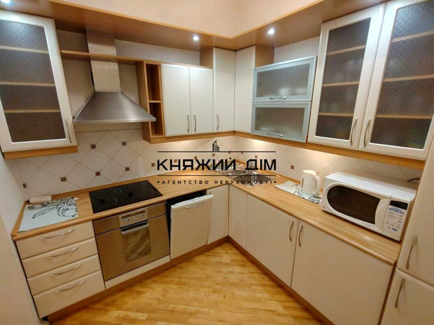 Аренда 3к квартиры в Киеве,  Франко Ивана ул., 22/24 6