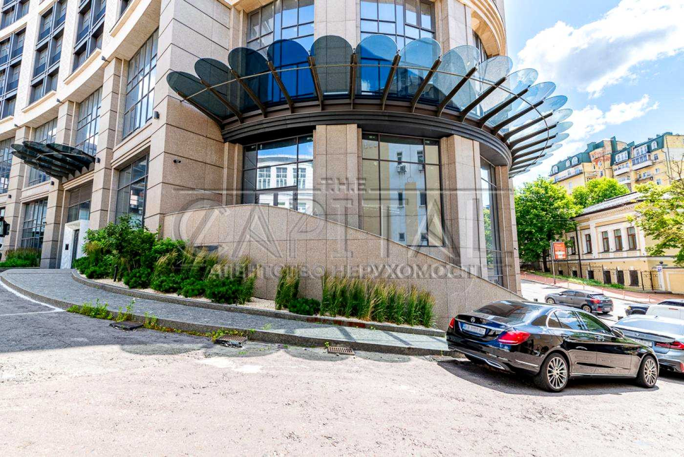 Аренда 3к офиса в Киеве,  Лютеранская ул., 14В 17