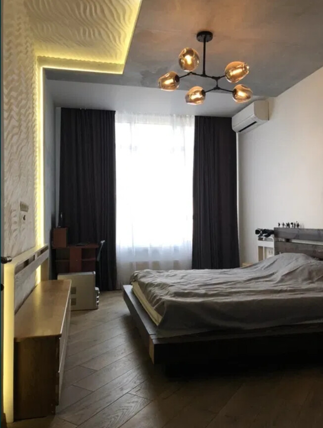 Продажа 2к квартиры в Киеве,  ЖК Централ Парк, Джона Маккейна ул. (Кудри Ивана ул.), 7 11