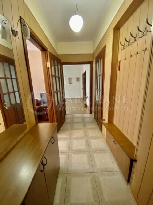 Продажа 3к квартиры в Киеве,  Шелковичная ул., 11 6