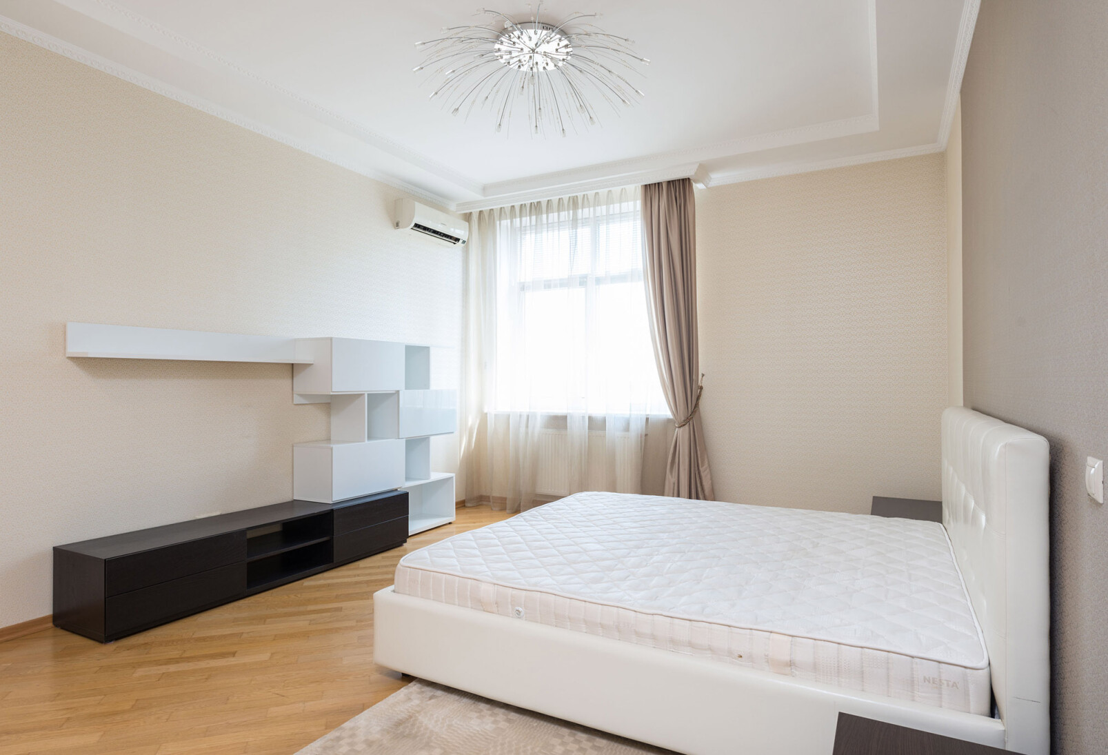 Продажа 4к квартиры в Киеве,  Леси Украинки бул., 7Б 6