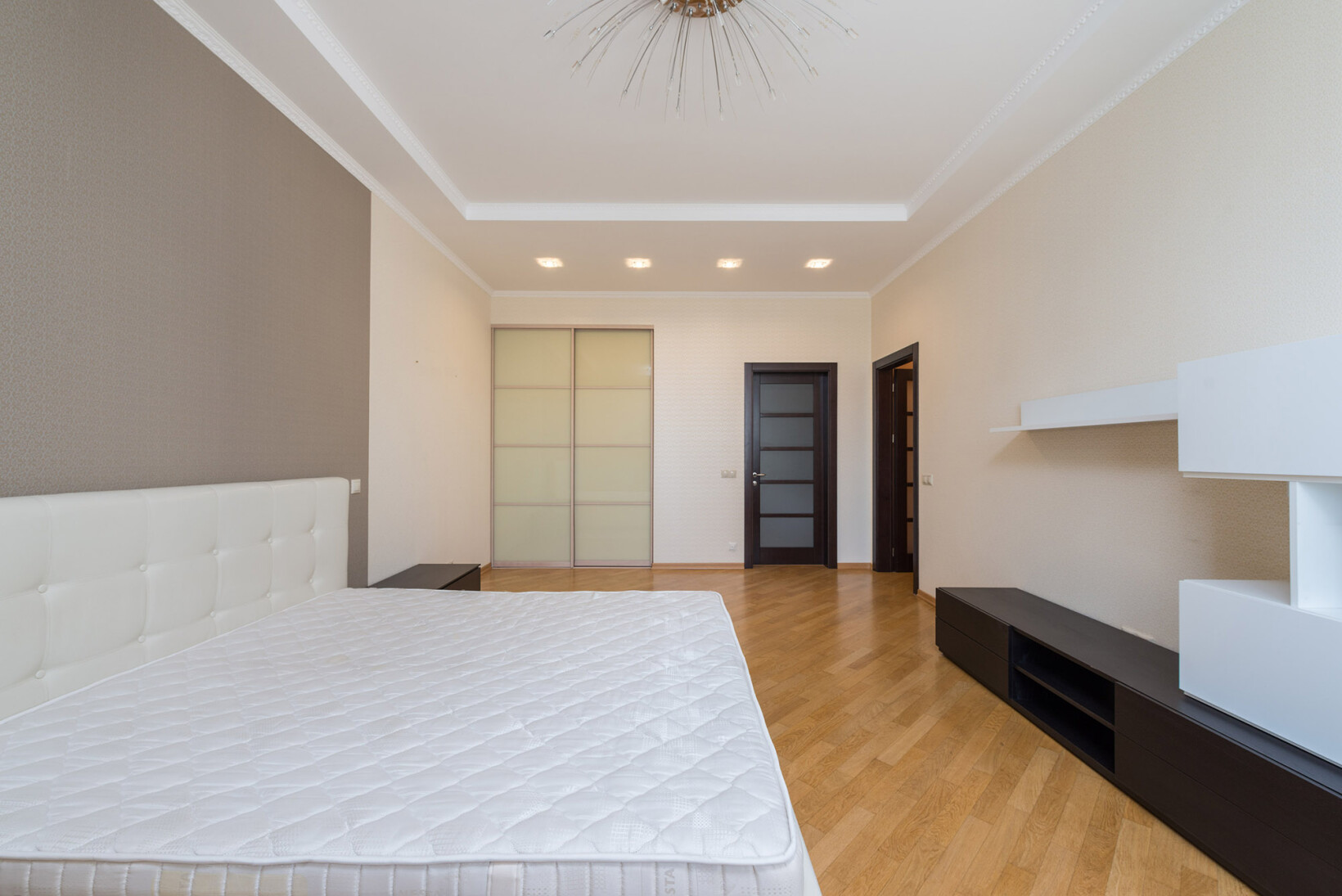 Продажа 4к квартиры в Киеве,  Леси Украинки бул., 7Б 7