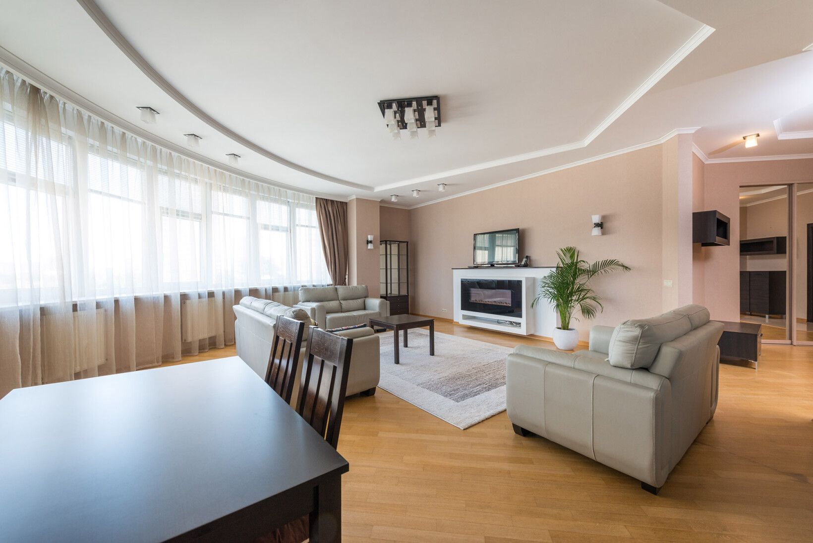 Продажа 4к квартиры в Киеве,  Леси Украинки бул., 7Б 21
