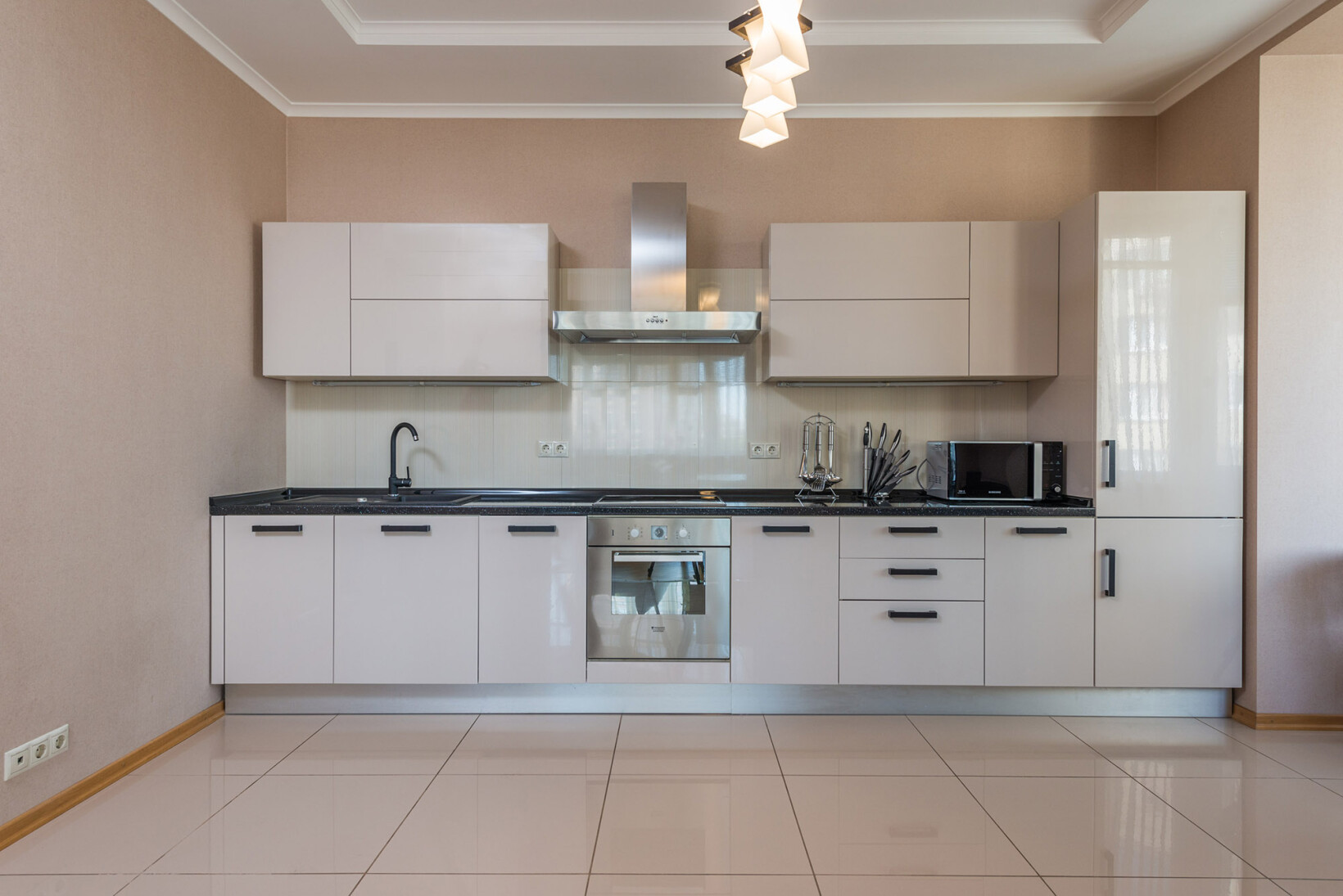 Продажа 4к квартиры в Киеве,  Леси Украинки бул., 7Б 25