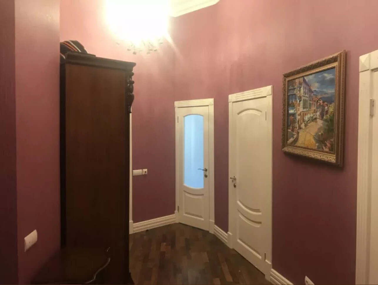 Продаж 3к квартири в Києві, Михайлівська вул., 24В 3