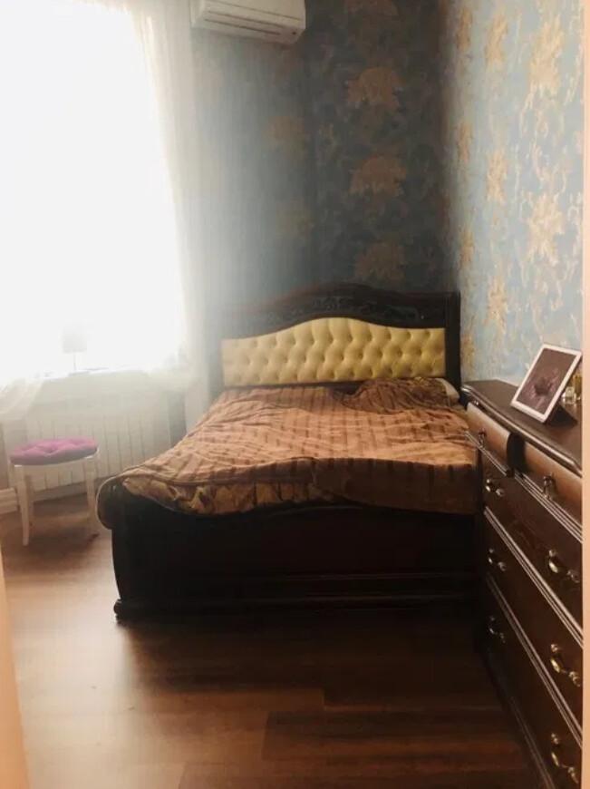 Продаж 3к квартири в Києві, Михайлівська вул., 24В 13