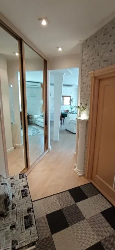 Продажа 3к квартиры в Киеве,  Золотые Ворота, Золотоворотская ул., 4 2