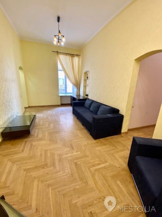 Продажа 3к квартиры в Киеве,  Пушкинская ул., 21 0