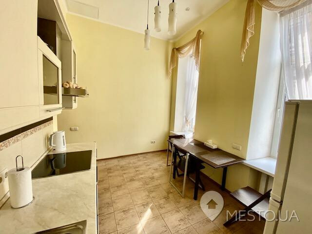 Продажа 3к квартиры в Киеве,  Пушкинская ул., 21 13