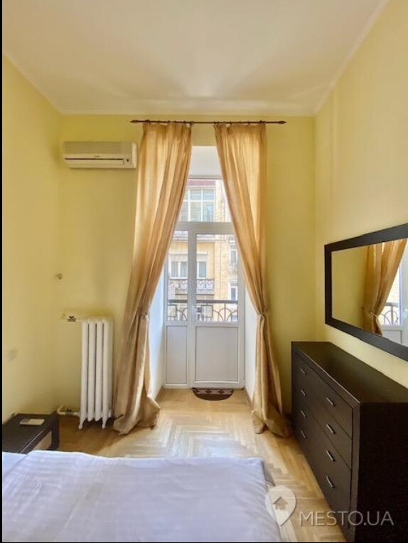 Продажа 3к квартиры в Киеве,  Пушкинская ул., 21 26
