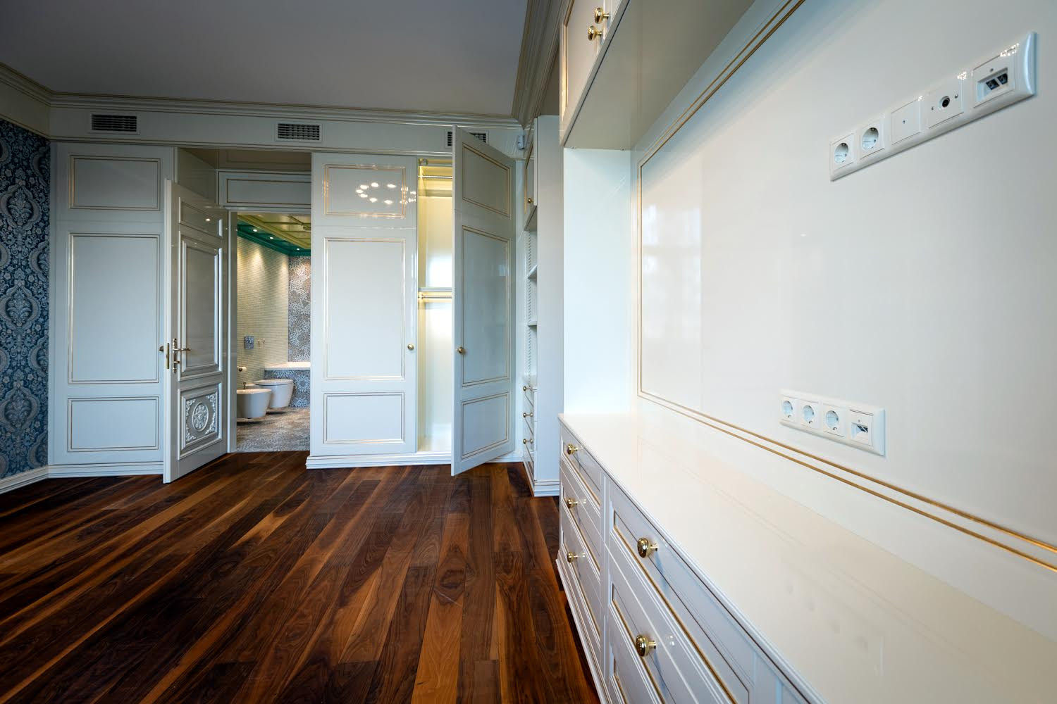 Продажа 3к квартиры в Киеве,  Кропивницкого ул., 8 8