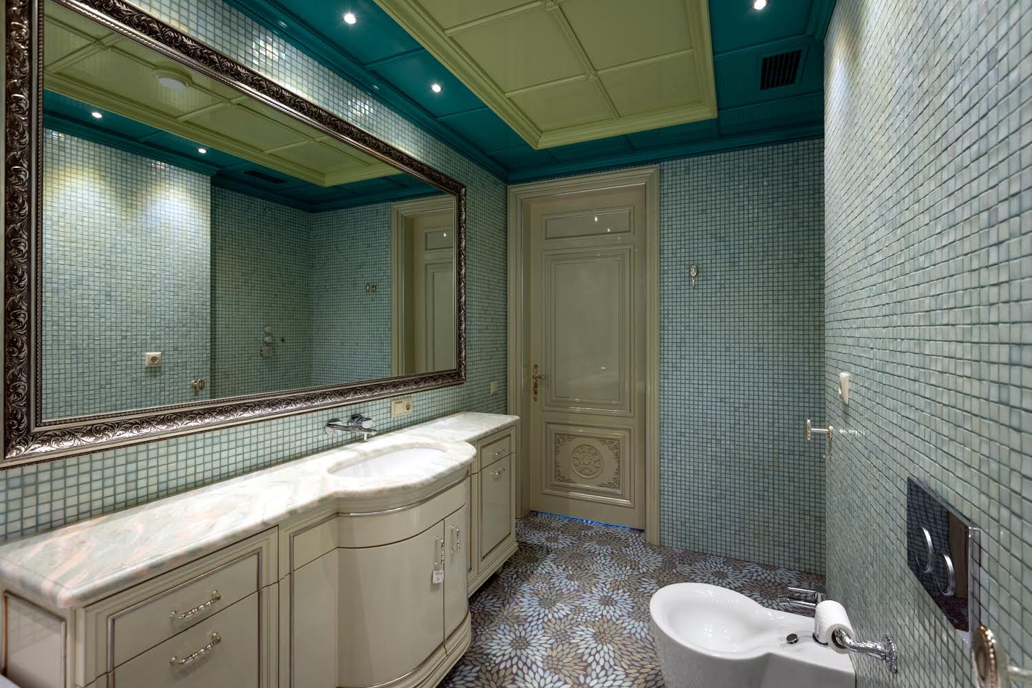 Продажа 3к квартиры в Киеве,  Кропивницкого ул., 8 10