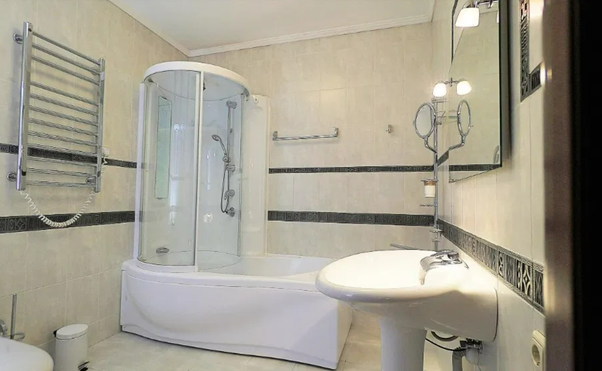 Продажа 4к квартиры в Киеве,  Богдана Хмельницкого ул., 47 11