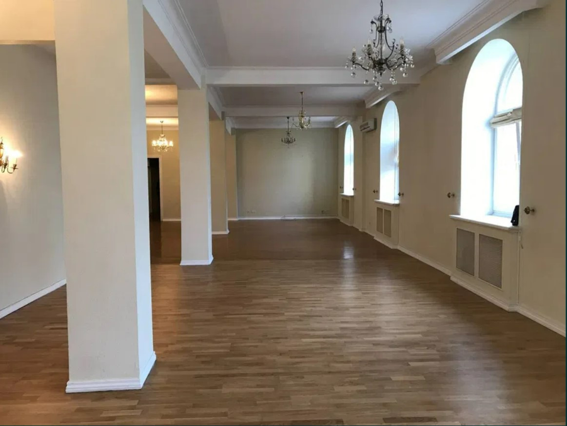 Продажа 5+к квартиры в Киеве,  Никольско-Ботаническая ул., 14 3