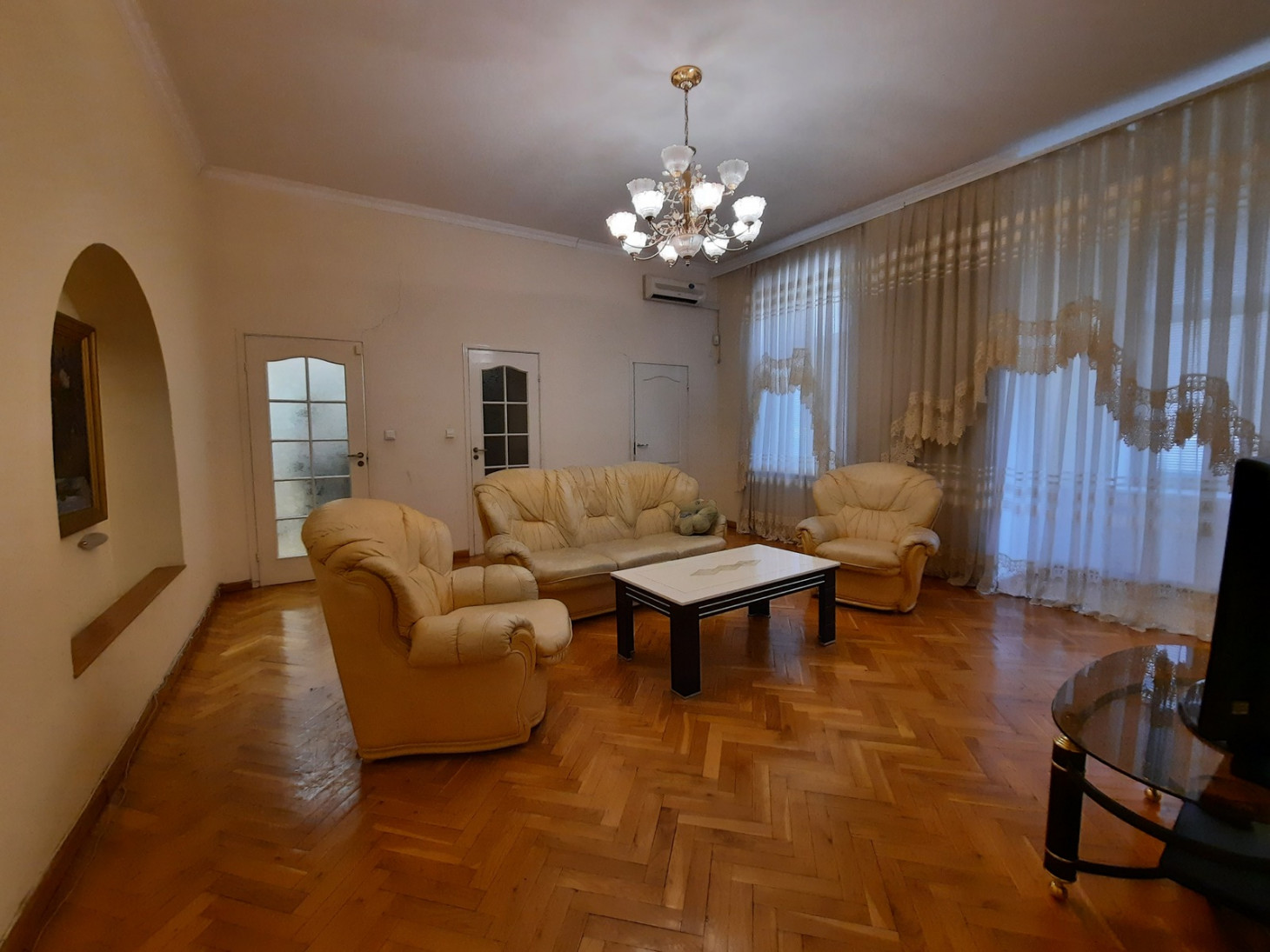 Продажа 4к квартиры в Киеве,  Михайловская ул., 22Г 0