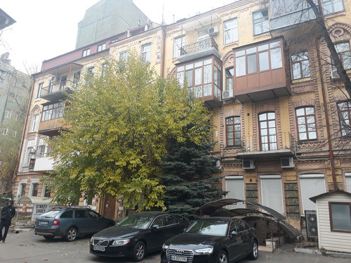 Продажа 3к квартиры в Киеве,  Пушкинская ул., 32Б 0