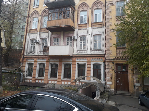 Продажа 3к квартиры в Киеве,  Пушкинская ул., 32Б 1
