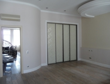 Продажа 4к квартиры в Киеве,  Стрелецкая ул., 28 11