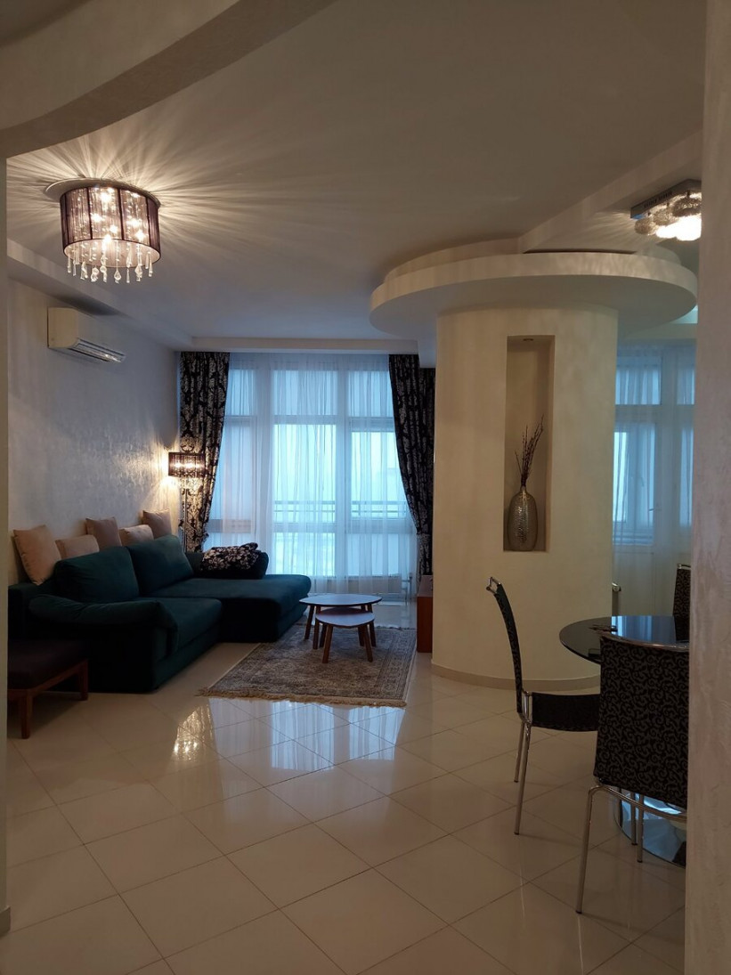Продажа 3к квартиры в Киеве,  Панаса Мирного ул., 17 0