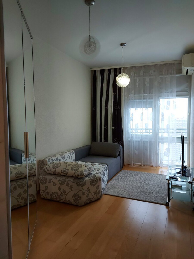 Продажа 3к квартиры в Киеве,  Панаса Мирного ул., 17 4