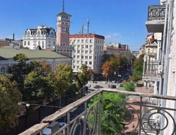 Продажа 2к квартиры в Киеве,  Большая Житомирская ул., 6 1