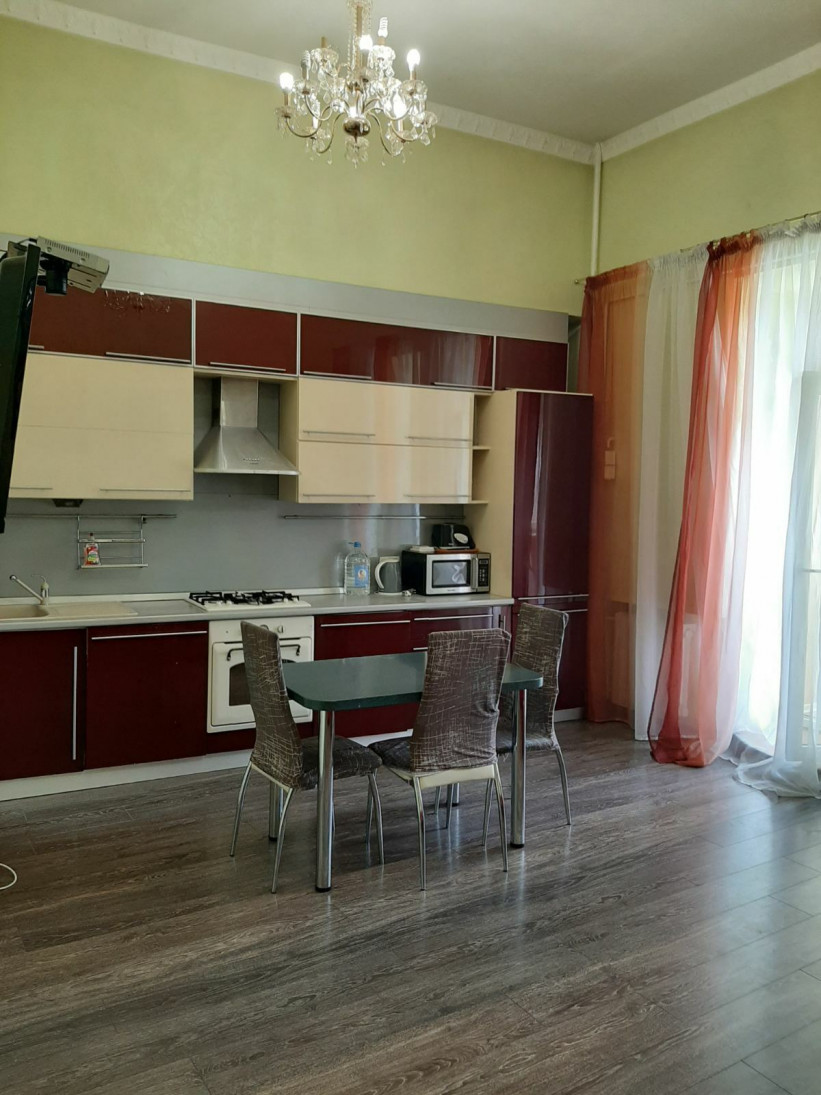 Продажа 3к квартиры в Киеве,  Пушкинская ул., 31В 11